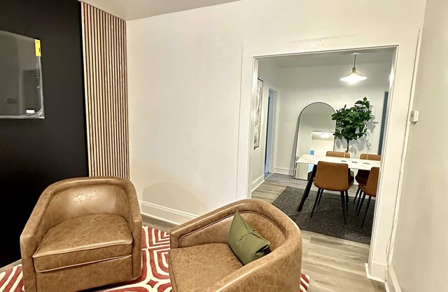 Cozy & Quiet Montclair NJ 2 bedroom Newly Renovated/Mins from NYC