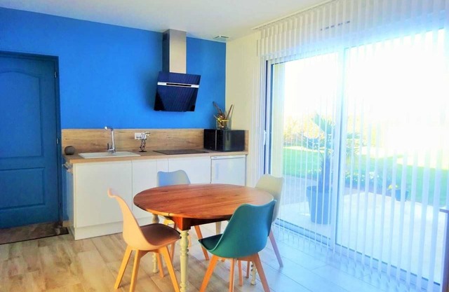 Cozy Retreat 10 min from Le Mans: Private Garden, BBQ, Tennis Nearby