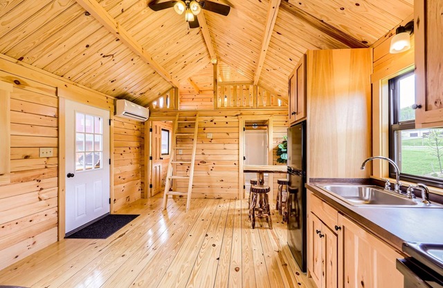 Cozy retreat for the whole family!n5 min. walk to the famous Salmon River