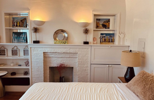 Cozy studio home in Santa Monica