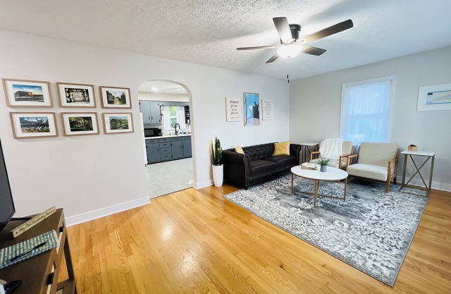 Cozy updated Hodgenville home in central Kentucky, Abraham Lincoln National Park