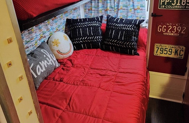 Cozy Vintage Camper with relaxing deck!