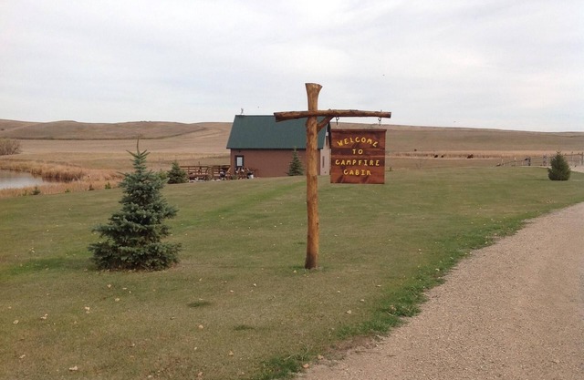 Cozy with great views of prairie