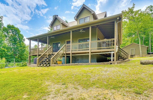 Crawford Cottage w/Fireplace & Mountain Views!