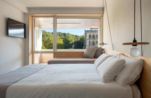 Cristina Enea Rooms