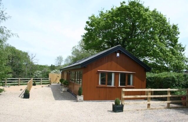 Crockerton Lodge - Village Holiday Let close to Longleat House & Safari Park