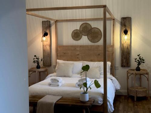 Croft Cottage by Mourne Homestays