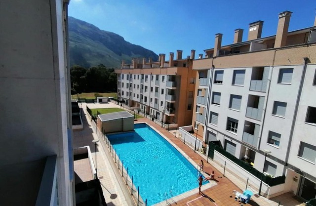 Cuquiellu, apartamento con piscina, 3km playa VUT-3084-AS