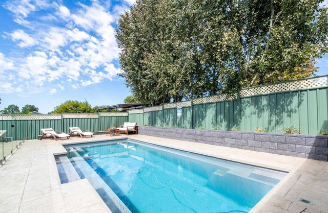 Cypress Point - Pool Entertainer, Pets Allowed