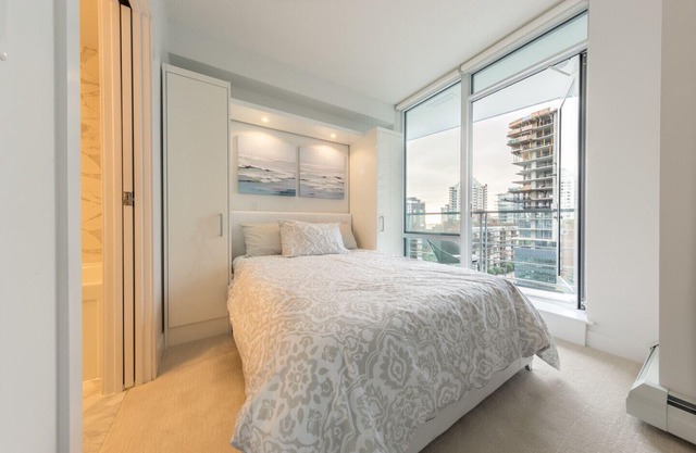 D71 - Stylish 1 bedroom in brand new building