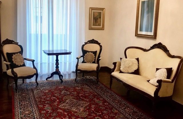 Da Vinci Verona, elegant apartment in Borgo Trento, 120 m², parking space