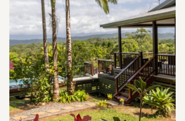 Daintree Valley Cottage