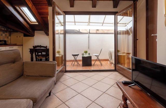 Dante's Skyview (Loft privato)
