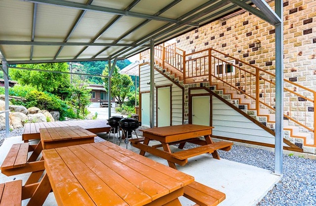 Danyang Bom Pension