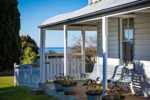 Dar-el -Great Old World Charm, pet friendly home!