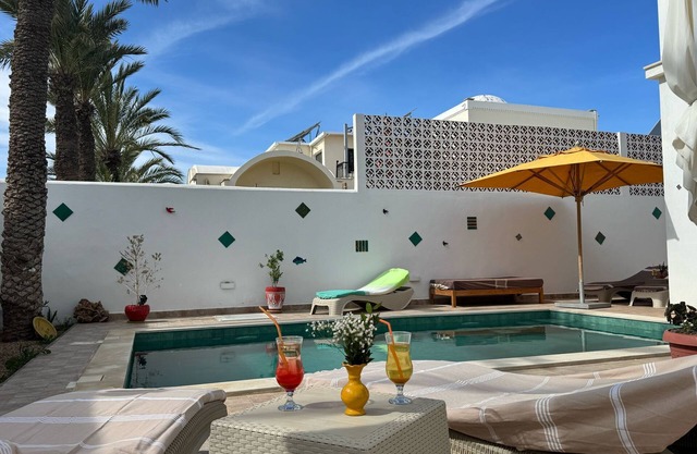 Dar El Kahina Djerba guest house -Suite Emeraude- located 300m from the beach