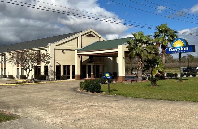 Days Inn by Wyndham Rayne