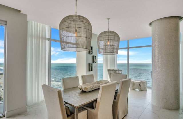 Daytona Grande Oceanfront Resort