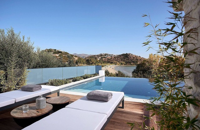 Dazzling Heraklion Villa | Villa Faramir | 5 Bedrooms | 2 Private Outdoor.