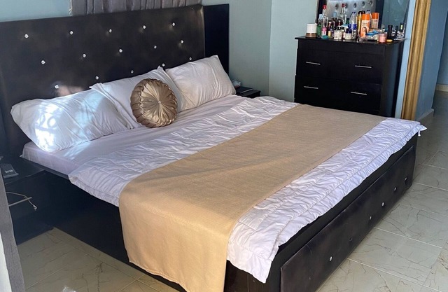 De-Covenant Apartments is located in a quiet area of FH, Ludge, Abuja.