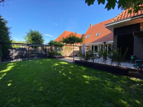 De oude slaght- luxe suite met buitensauna