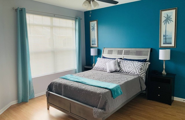 Delightful 1 Bedroom Condo Just Minutes from Clearwater Beach.