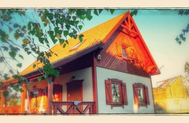 Delightful SPA Cottage with Fire Place and Sauna