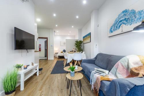 Deluxe Signature Studio - Malaga Center