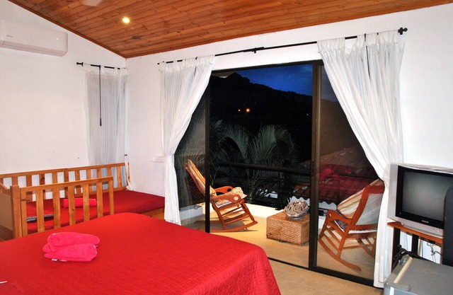 Deluxe villa with private pool ideal for family and friends