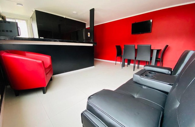 Departamento cercano a Alameda y locales comerciales