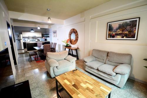 Departamento Runa, amplio, bonito y acogedor, completo de 2 recámaras y 3 camas matrimoniales