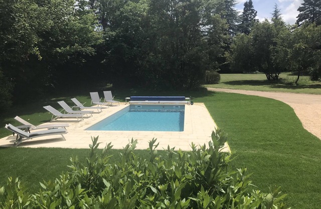 Design and decorative holiday home with heated pool