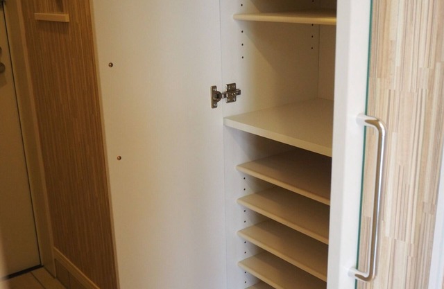 Designers room 1 bedroom Simmons mattress used - Harbour Inn Suites 202/Niigata City Niigata