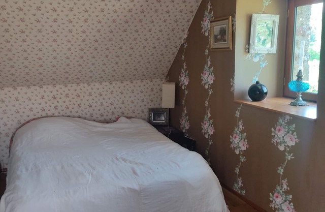 Detached country house between Mont Saint-Michel, Dinan and Saint-Malo.