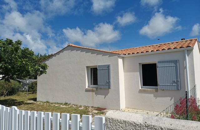 Detached house in the heart of L'île dOleron ref:FR3Z5FHY