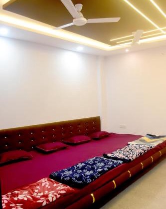 Devansh Homestay