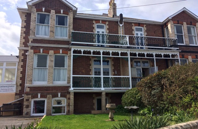DEVON. PAIGNTON. ATHERFIELD APARTMENTS. LAWNSIDE.