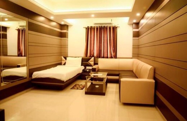 DHANBAD SUITE ROOM 1