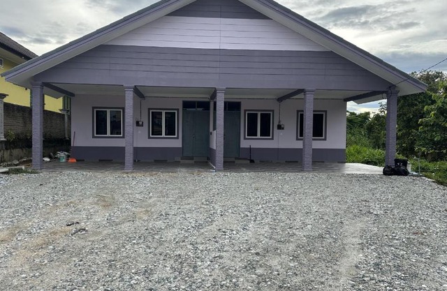 DHIA HOMESTAY