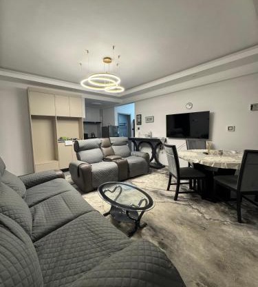 Diamond Ivy Residence