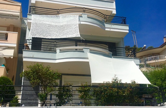 Diamond Resort is situated in the quiet suburbs of Nea Peramos