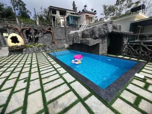 Diga Vista Lake View 4BHK Swimming Pool Cottage