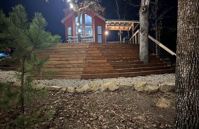 Dinosaur Valley Disc Golf Course Cabin 1
