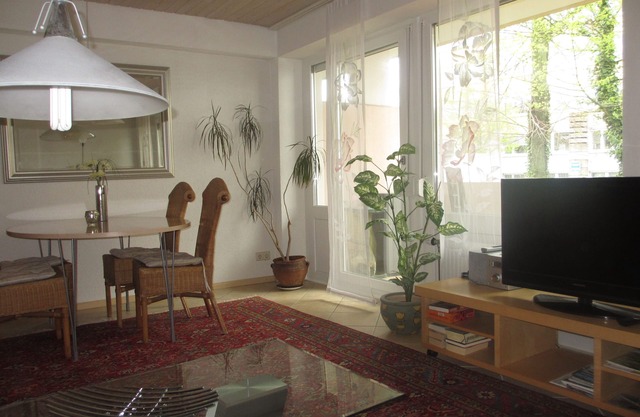 Direct city location to the pedestrian zone 250 meters, apartment with balcony, free W-Lan