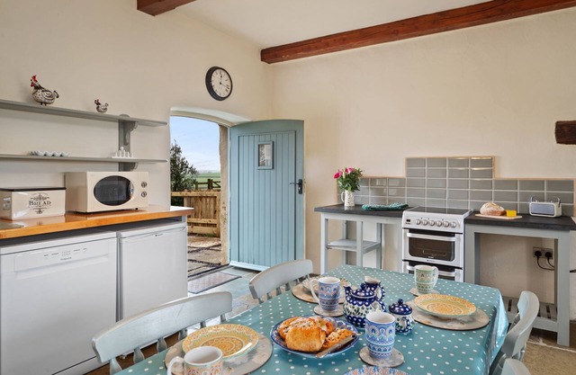 Discover a beautiful retreat in this charming cottage