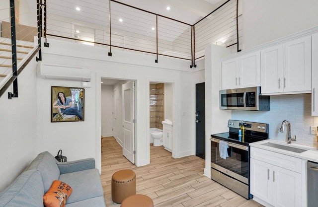 Discover a dreamy 2-bedroom hideaway in the Marigny, where charm, style, and culture blend seamlessly. Located steps from Frenchmen Street and the French Quarter, this stylish space is perfect for both relaxation and exploration. Enjoy the vibrant at