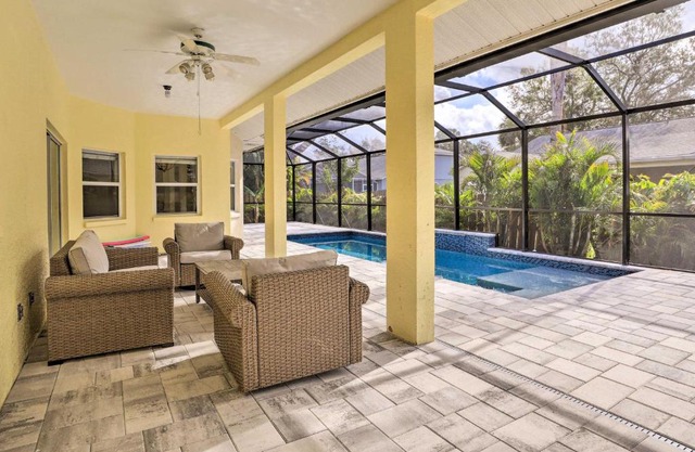 Dog-Friendly Home with Pool and Yard in Bradenton