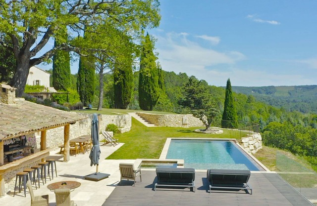Domaine de Fontvieille swimming pool spa natural luxury