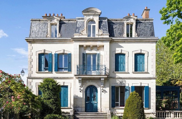 Domaine des Étoiles du Gâtinais - Entire dwelling and wooded grounds