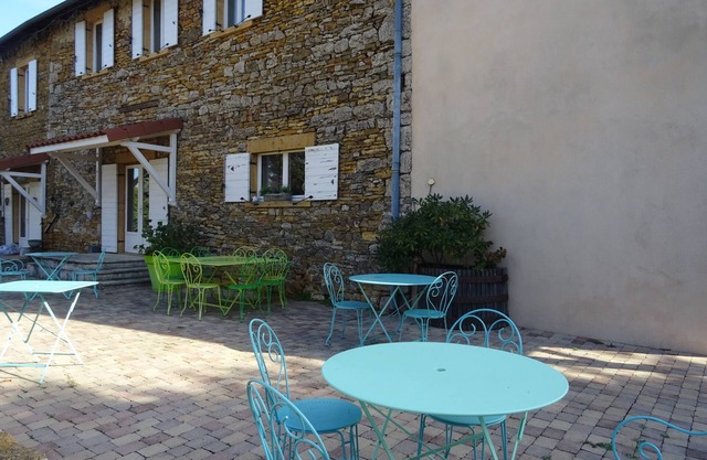 Domaine des Vignes d'Hôtes Group accommodation, family and events